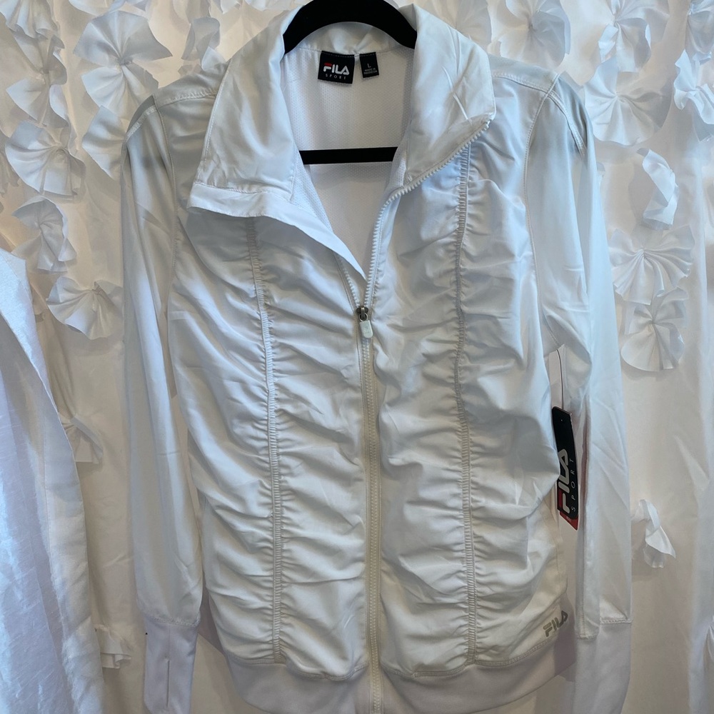 FILA SPORT Live in motion white sporty jacket.